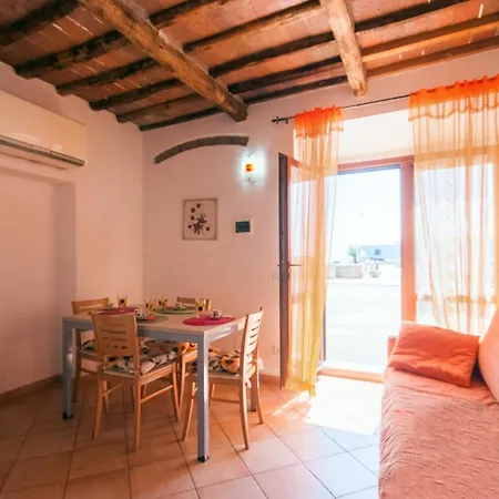 Il Sasso A * Rio Marina